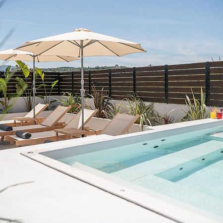 חאניה Sol Luxury Apartment - Close To The Beach With A Private Mini Pool מראה חיצוני תמונה